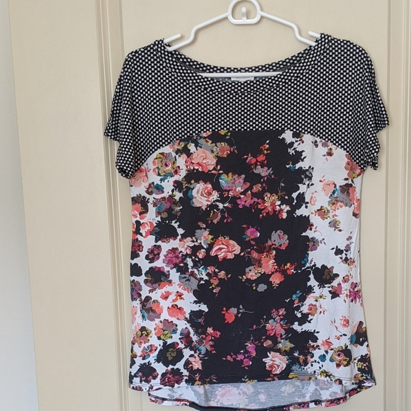 Sold! Anthropologie Weston Wear Fleur Fall Tee - Picture 3 of 6